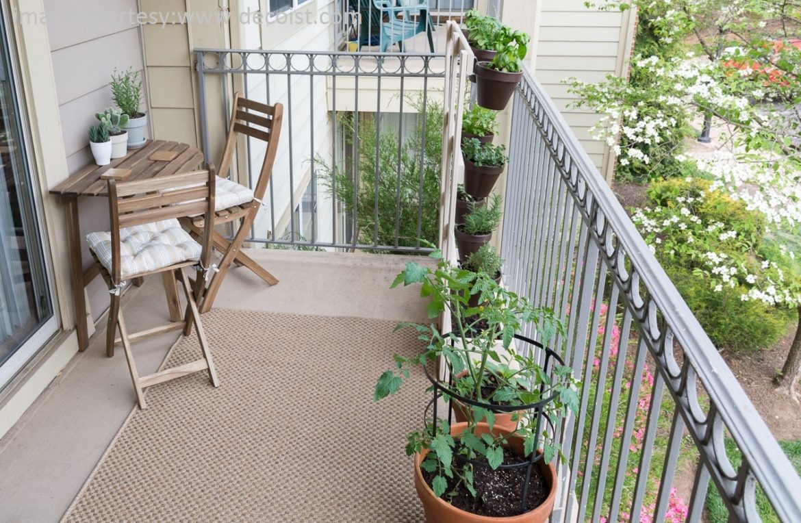 Revamp Your Balcony Garden with Exotic Furniture Arrangements
