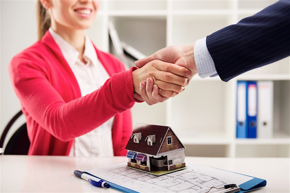 What are the Perks of being a Real Estate Agent?