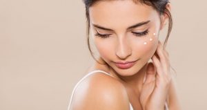 CBD serum to maintain beauty