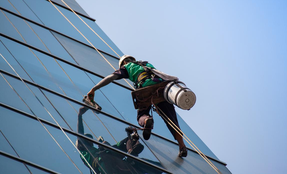 What Are The Benefits Of Window Cleaning In Wirral?