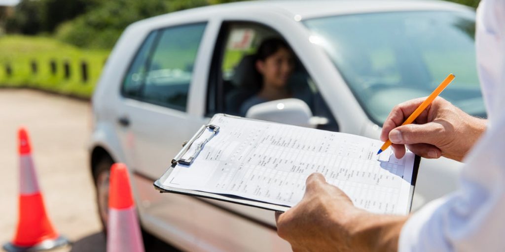 What Questions You Should Ask Your Driving Instructor?
