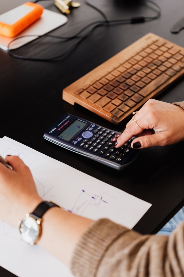 Cloud Bookkeepers: 8 Questions to Ask Before Picking One