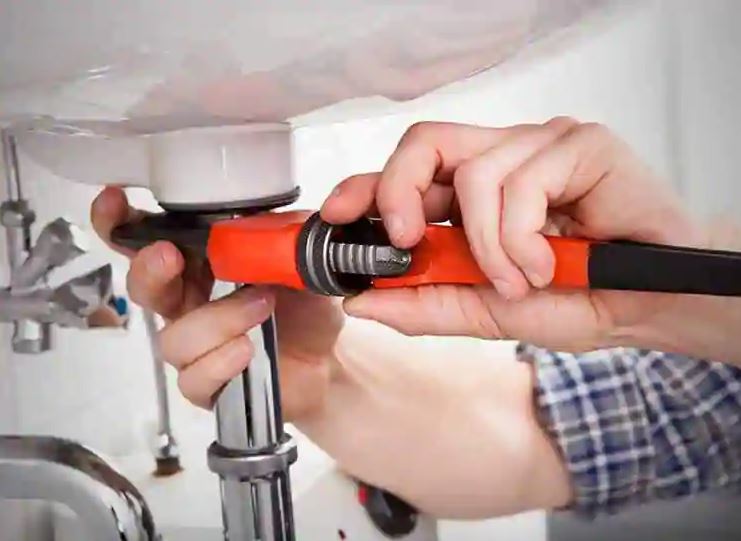 How to Fix A Leaky Flange Gasket on A Toilet
