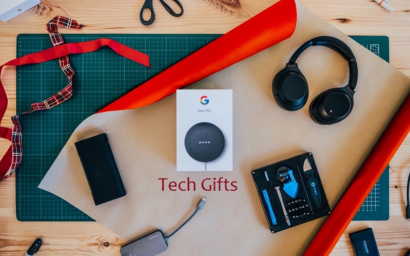 Tech Gifts You Can Give to Your Loved Ones This Year