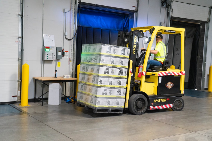 How pallet racks can boost warehouse efficiency?