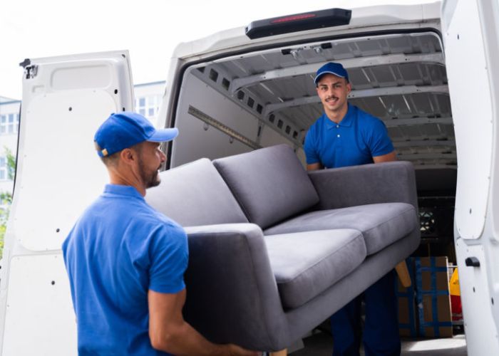 What Professional Packers and Movers Want You to Do when They are Moving