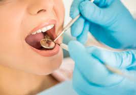 Useful Tips to Choose the Right Cosmetic Dentist