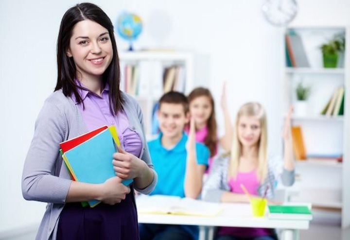 How To Become an Expert English Tutor In London?