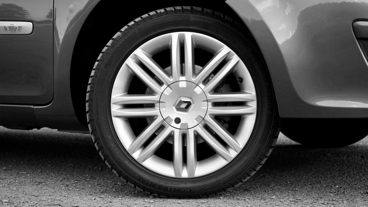 Know All About The Best Continental Tyres And Purchase Continental Tyres For Your Vehicle in Harrow