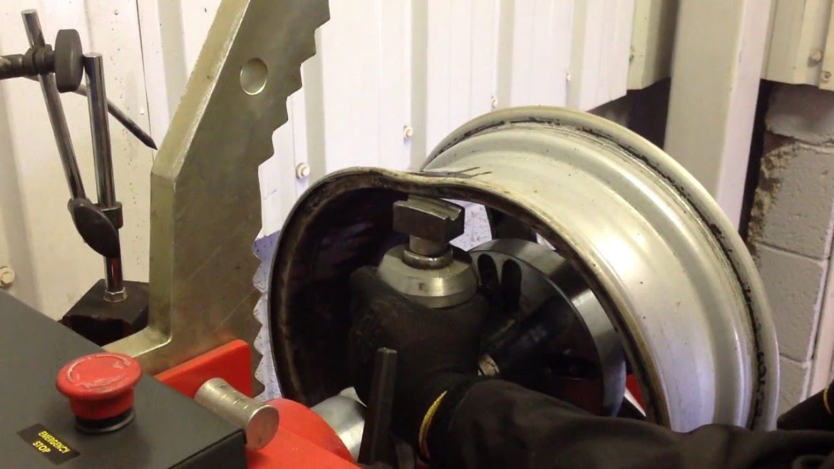 A Complete Guide to Fixing Buckled Wheels (Mastering the Art of Wheel Repair)